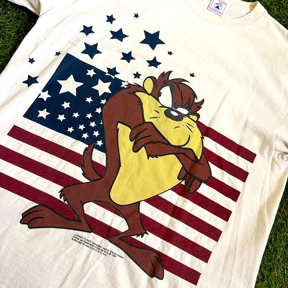 1997 Looney Tunes Taz America Tshirt